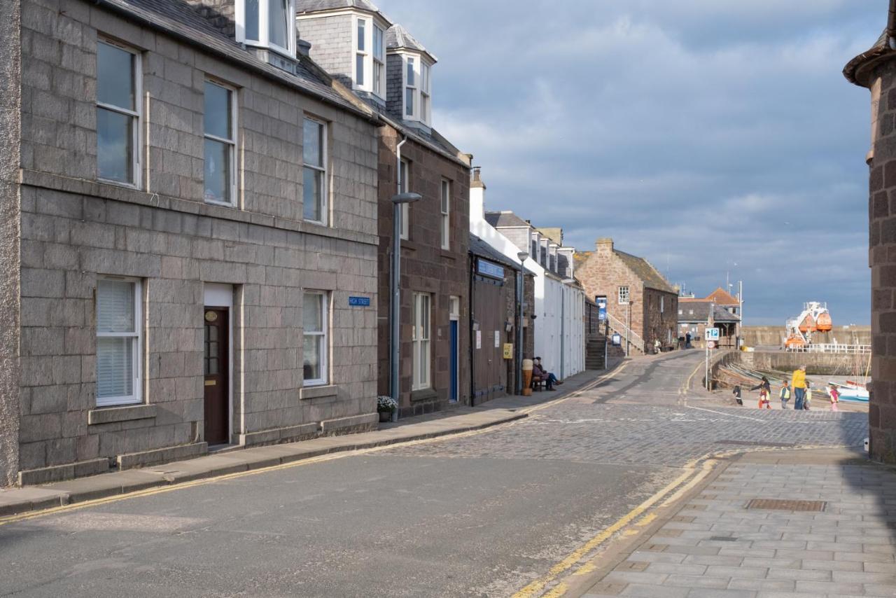 Stonehaven Ground Floor Home With A Spectacular Harbour View. エクステリア 写真