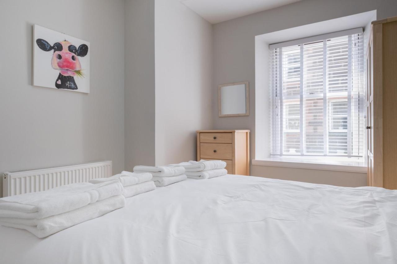 Stonehaven Ground Floor Home With A Spectacular Harbour View. エクステリア 写真